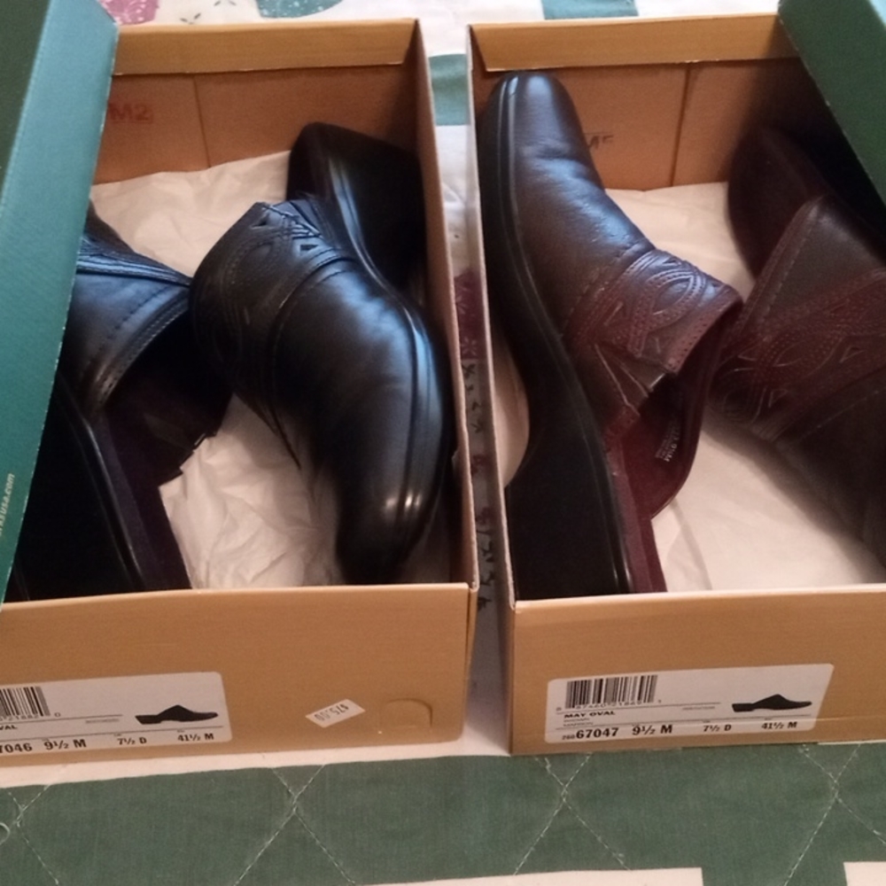 Clarks Black leather mules